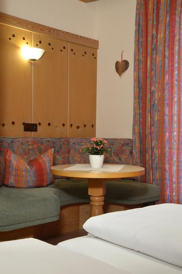 Hotel Edelweiss Garni Reit im Winkl Buitenkant foto
