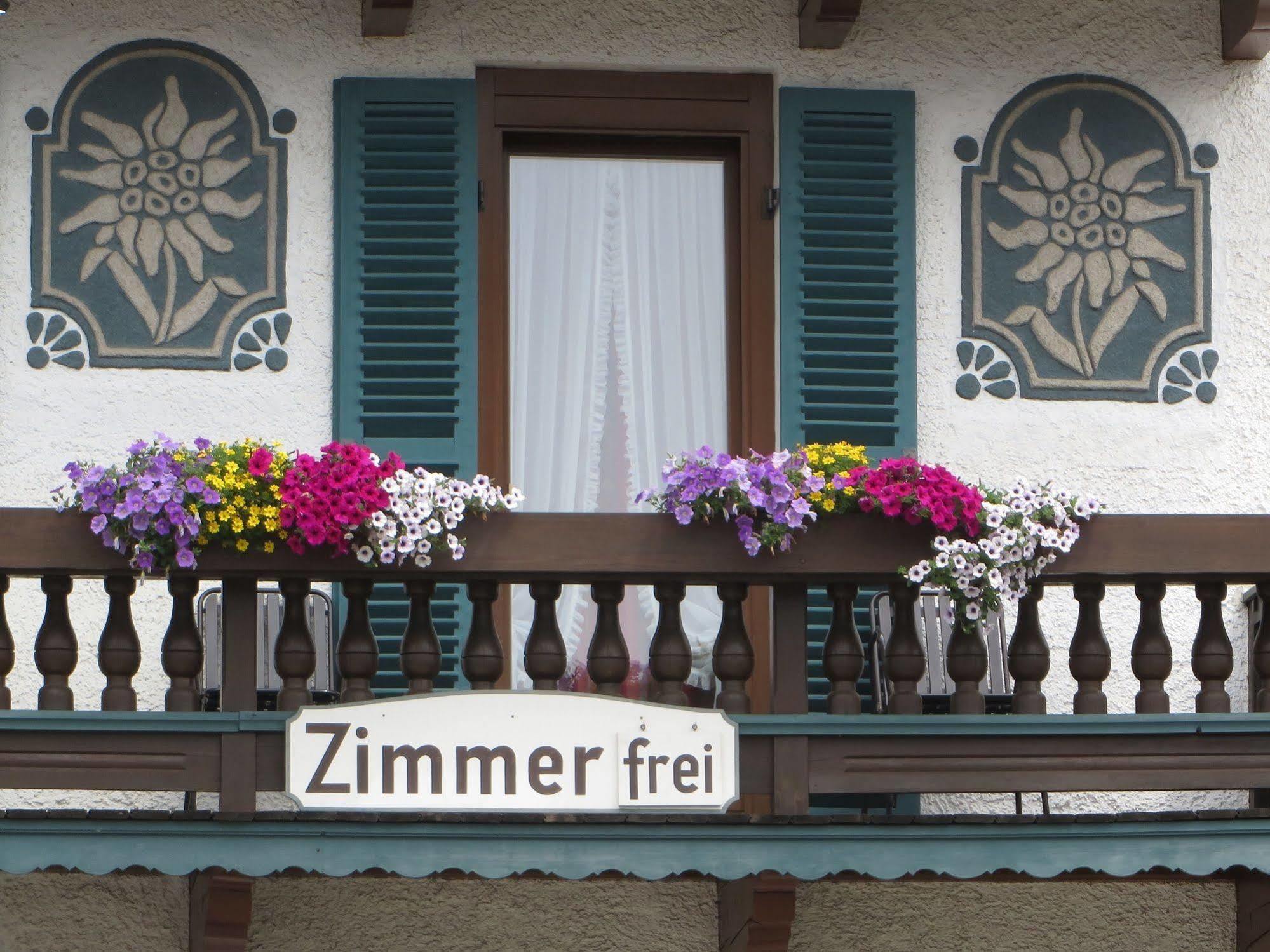 Hotel Edelweiss Garni Reit im Winkl Buitenkant foto