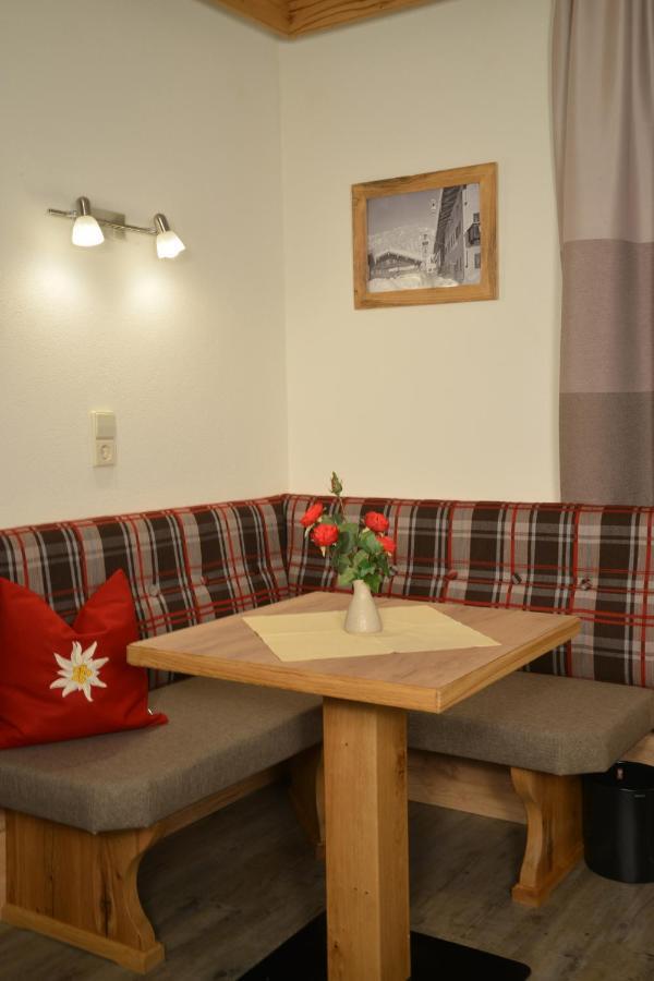 Hotel Edelweiss Garni Reit im Winkl Buitenkant foto