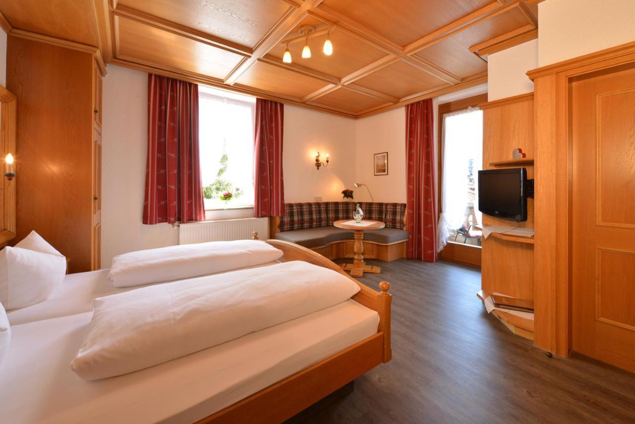 Hotel Edelweiss Garni Reit im Winkl Buitenkant foto
